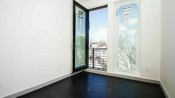 1st image of 229 Winthrop St #4F