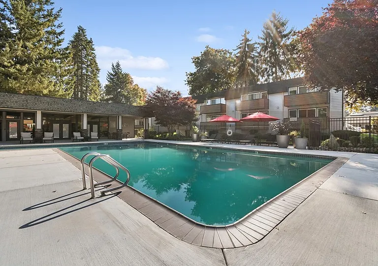 ReNew Lea Hill — Photo 38