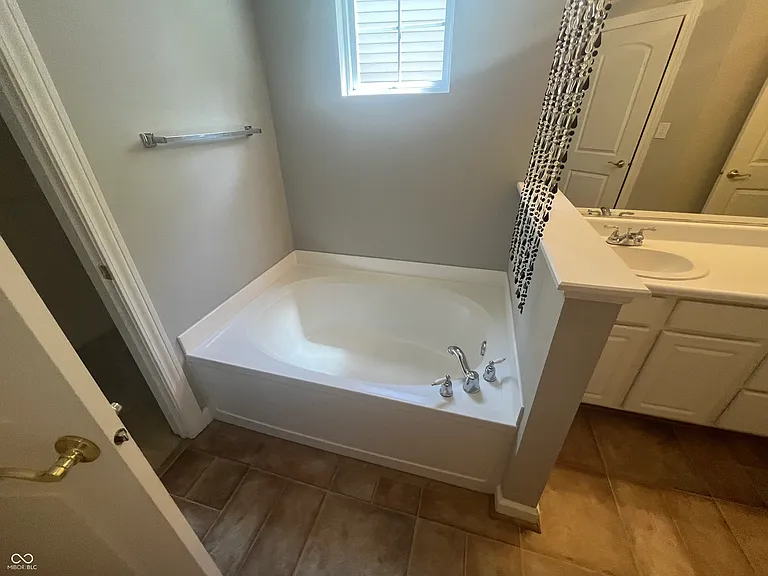 7123 Dublin Ln — Photo 13