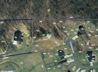 8160 Spring Hollow Ct, Belews Creek, NC 27009