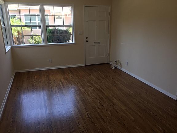 4th image of 3914 Sawtelle Blvd