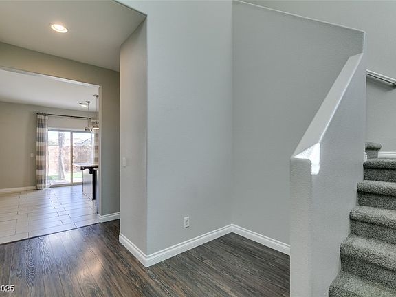 4th image of 7920 Bartlett Peak St