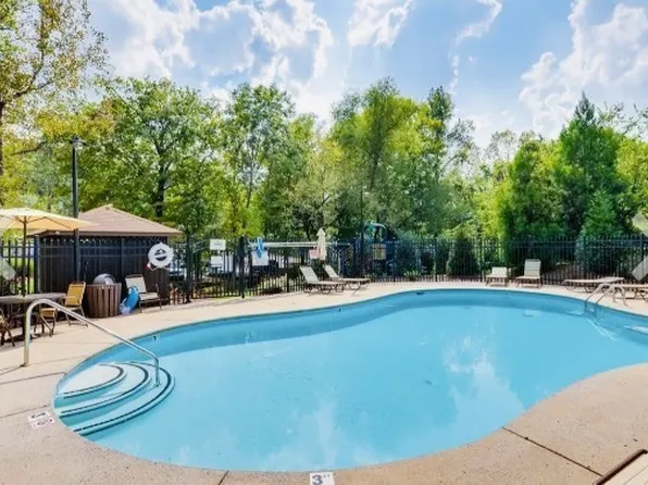 412 Brownstone St, Old Hickory, TN 37138