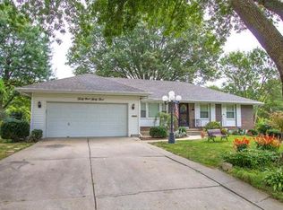 4933 N College Ave, Kansas City, MO 64119