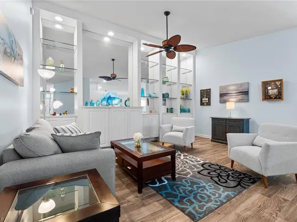 4296 Redonda LN, NAPLES, FL 34119