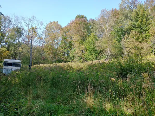 644 Upper Garland Road, Dexter, ME 04930