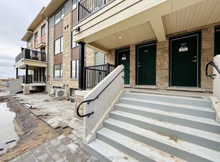 701 Glenroy Gilbert Dr #19, Ottawa, ON K2J 5R6