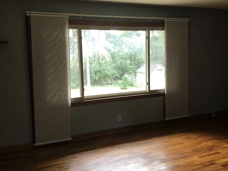 1106 Ardmore St — Photo 13