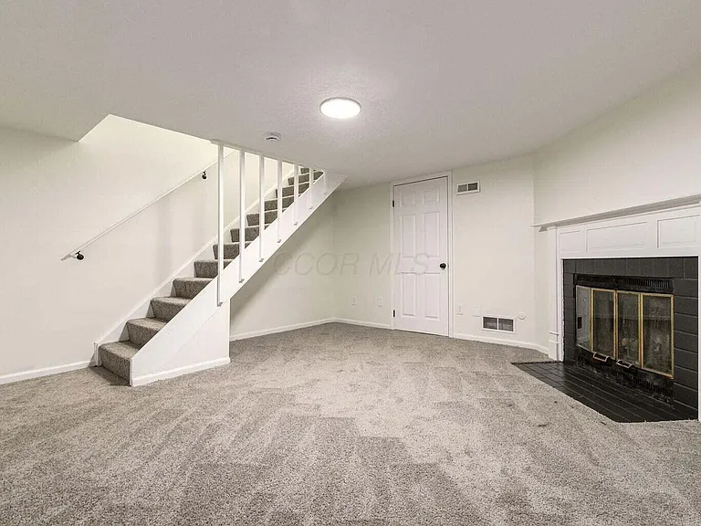 7406 Cimmaron Sta — Photo 23