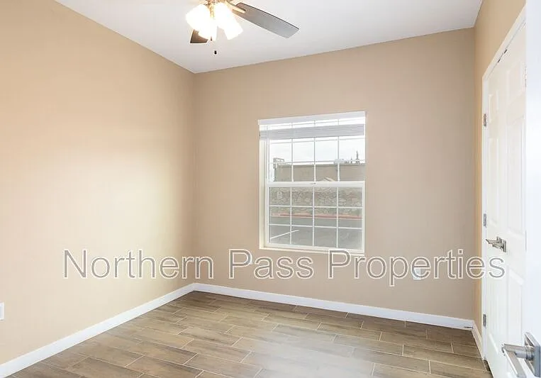 9779 McCombs St E #2 — Photo 8