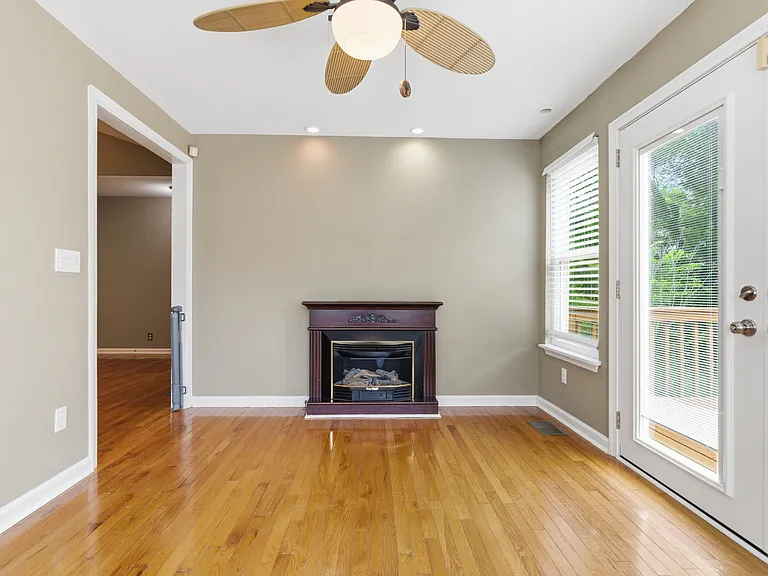 3313 Dockside Dr — Photo 21