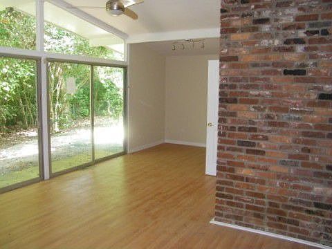 1st image of 3527 Regalwoods Dr