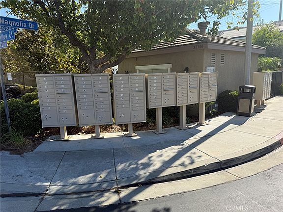 5th image of 28282 Cedar Ln