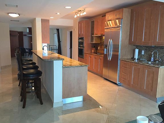 5th image of 801 Briny Ave #704