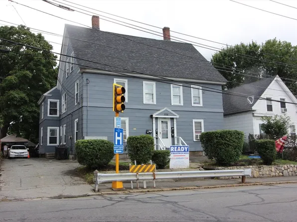 506 Gorham St, Lowell, MA 01852