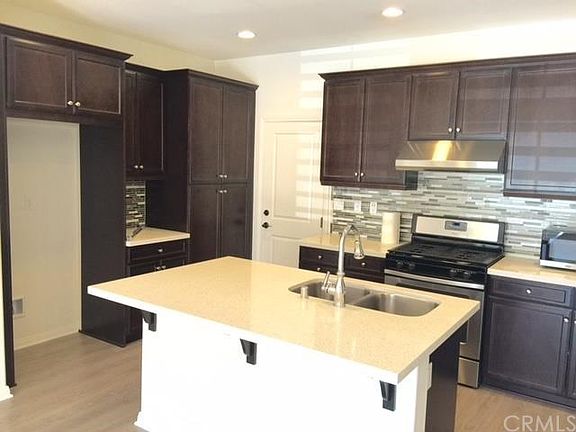 upgraded island counter-top in kitchen
