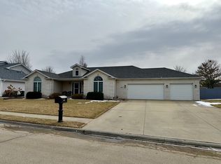 436 Hesburgh Dr, Manteno, IL