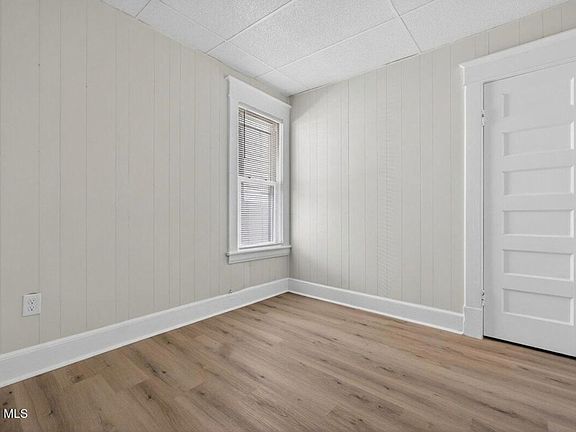 4th image of 311 Division St