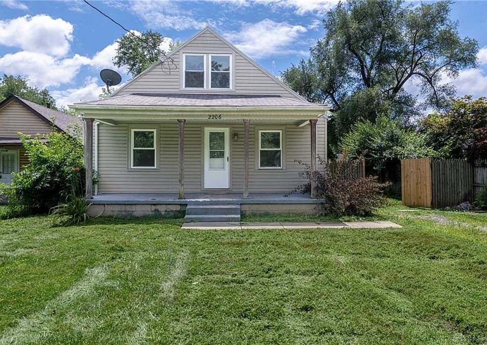 1st image of 2206 Waneta Ave