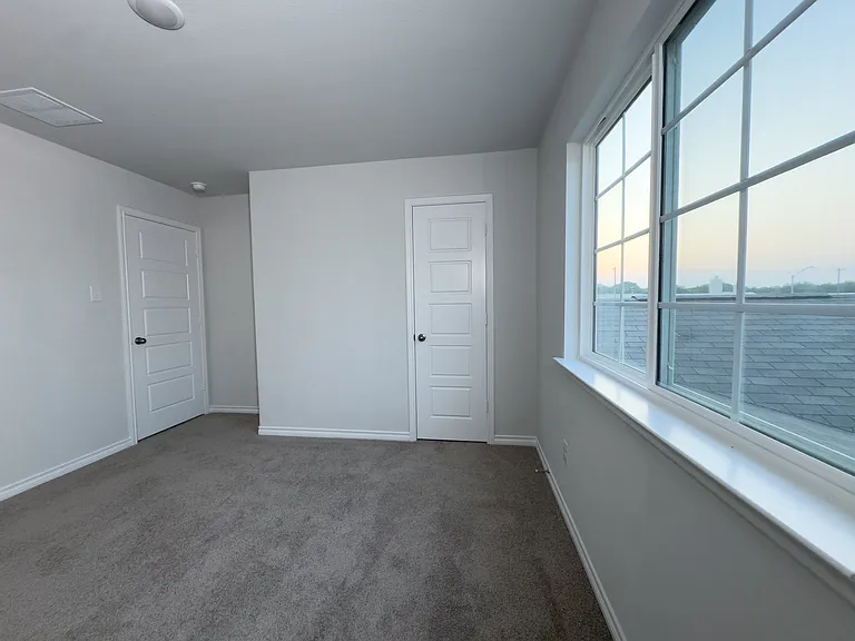 108 Rosings Pl — Photo 14