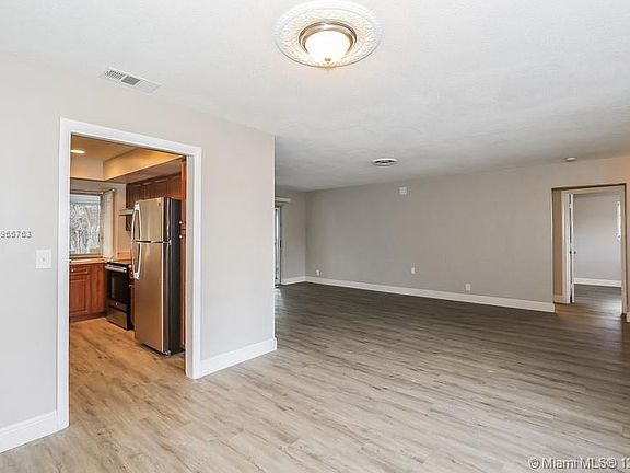 4th image of 4224 NW 25th Pl #0