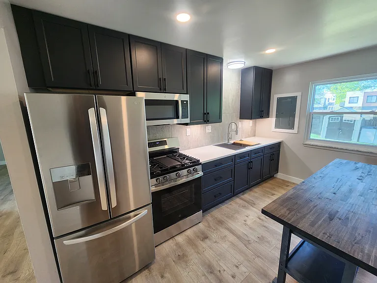 8139 Grand River Rd #2 — Photo 20