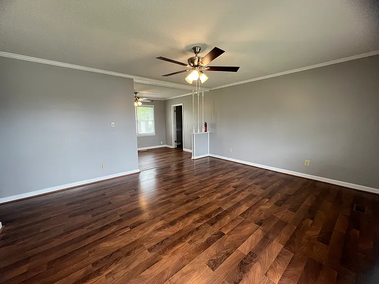 3815 Robin Rd — Photo 13
