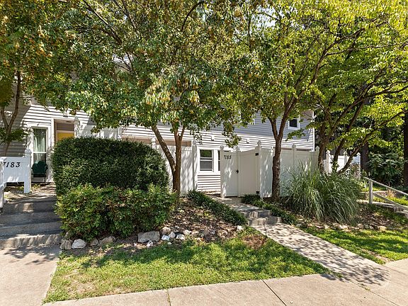 3rd image of 7185 Sandy Creek Dr