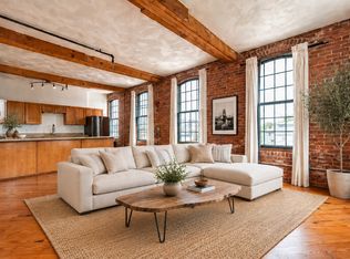 407 Pine St Unit 305, Providence, RI 02903