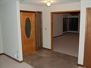 2nd image of 4912 Highpoint Dr NE