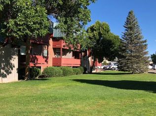 60 Douglas Ln, Pueblo, CO 81001