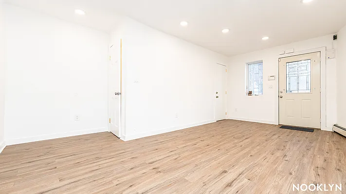 Rented by Nooklyn NYC LLC | media 37