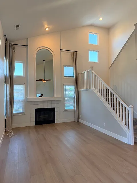 Building Photo - 8780 Fobes Dr