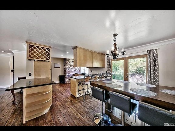 3rd image of 1070 Mark Allen Cir