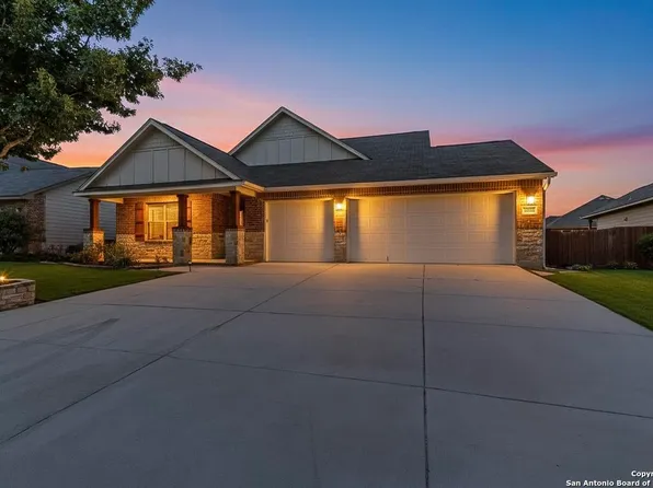 766 Stratus Path, New Braunfels, TX 78130