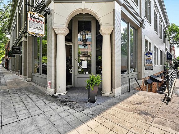 4th image of 102 N Main St