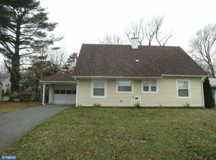 51 Mandolin Ln, Willingboro, NJ 08046