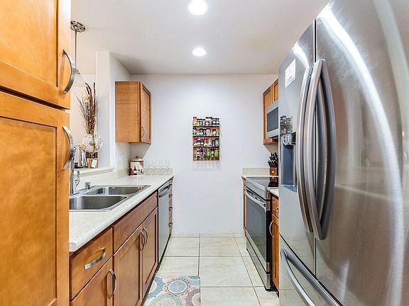 4th image of 451 Manawai St #1402