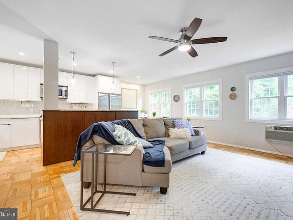 5th image of 1731 Preston Road #960