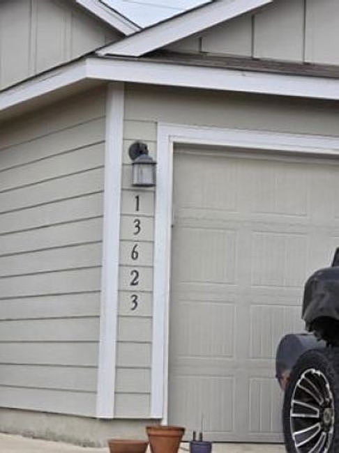 2nd image of 13623 Arroyo Seco