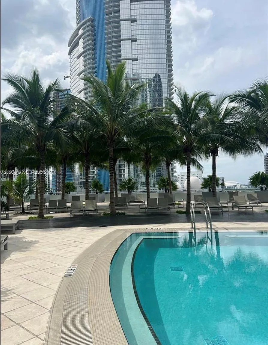 900 Biscayne Bay Condo — Photo 3