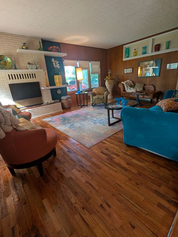2101 S Glendale Ave - Property Image