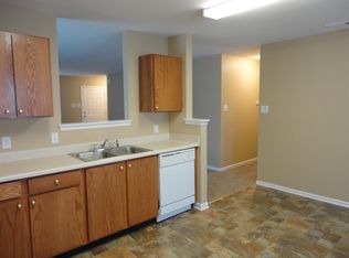 901 Westpointe Drive She Rent To Own, Shelbyville, IN