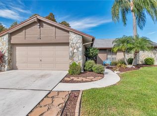 9921 Middlecoff Dr, New Port Richey, FL 34655