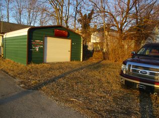 716 Walnut St, Rossville, OH 45013