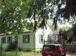 238 Main St, Ashaway, RI 02804