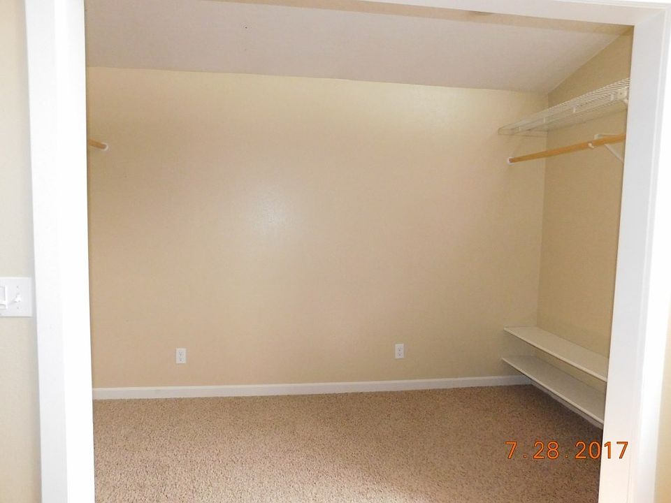 1st image of 106 Conrad St