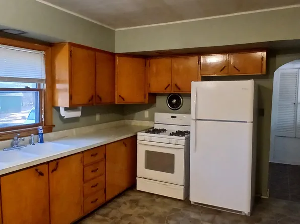 601 Otis Ave, Amery, WI 54001