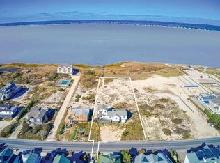 782 Dune Rd, Westhampton Beach, NY 11978