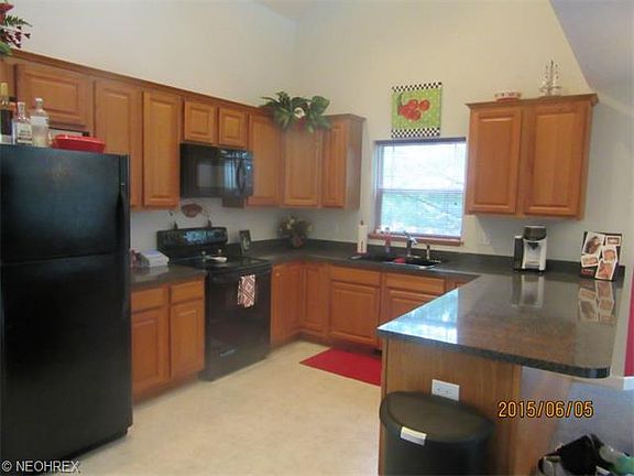 2nd image of 176 Waterford Way #4